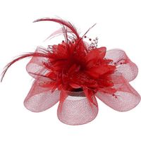 Broche bibi en dentelle unie avec fleur et perles, ornée de plumes et de ruban, idéale pour un mariage ou une soirée.