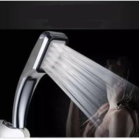 Quadratischer Druckduschkopf mit 300 Düsen, einem einzigen Strahlmuster für Wassersparen und Regeneffekt, Badezimmeraccessoire. – AquaForge