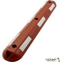 Novap – Séparateur de voie caoutchouc ultra résistant 1000 x 150 x 50 mm – 6 bandes rétroréfléchissantes – Résistance UV et hydrocarbures – 6101437