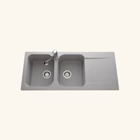Évier résine gris clair 116x50 cm – Évier encastrable 2 bacs réversible – Vidage manuel – Équipements inclus : bonde, siphon, trop plein – EWI