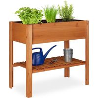 Table fleurie en bois clair