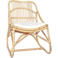 Chaises en lin et en rotin