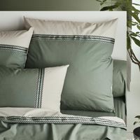 Taie d'oreiller en percale de coton à galon géométrique Vert Olive 65x65 cm