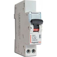 Legrand – Disjoncteur unipolaire C32A – Courbe C 6kA – Bornes à vis – Pour installations électriques professionnelles