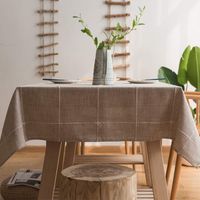 Nappe en coton et lin pour tables carrées, motif quadrillé uni brodé, idéale pour la décoration de la table de cuisine ou de salle à manger (135 x 135 cm, kaki)