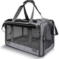 Questo trasportino portatile è adatto a gatti di taglia grande, media e gattini fino a 9 kg di peso. Lavabile, garantisce la privacy del vostro gatto ed è ideale sia per la casa che per i viaggi.