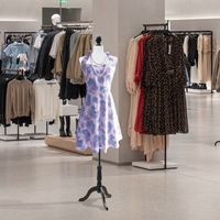 Torse de mannequin, buste de couture, mannequin de vitrine, mousse, bois, métal, blanc