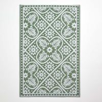 HOMESCAPES Green Outdoor Rug with Floral Leaf Pattern, 122 x 182 cm