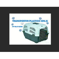 Durable Hard Shell Pet Carrier with Ventilation Slots, Metal Gate Travel Crate for Dogs and Cats