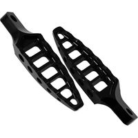 Accessories for Harley-Davidson motorcycles: 45-degree pedals with studs and stepped footrests for Harley-Davidson 883 Dyna Softail.