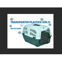 Durable Hard Shell Pet Carrier with Ventilation Slots, Metal Gate Travel Crate for Dogs and Cats