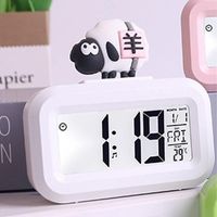 Réveil LED mignon pour enfants – affichage numérique avec température, calendrier et horloge en forme de mouton blanc