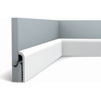 Ledkia – Moulure plinthe cache câbles 2m – Installation en saillie – Pour murs intérieurs – Résistante et légère en P.S. – Découpable pour ajustements