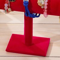 Présentoir à bijoux simple et tendance pour bracelets et chouchous, idéal pour la maison ou une bijouterie, rose rouge, une rangée.