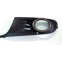 Лява решетка за халоген на Volkswagen VW Golf MK6 2009–2012 OEM 5K0853665
