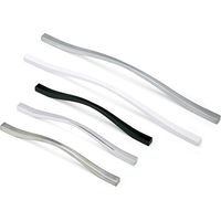 Poignée zamac wave - Décor : Chromé - Entraxe : 224 / 192 mm - Hauteur : 28,8 mm - Longueur : 236 mm - VERGES