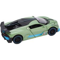 Voiture miniature 1:32 en alliage précis avec effets sonores et lumineux, robuste et résistante aux chocs, réaliste et à rétrofriction, verte