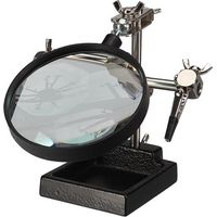 Troisième Main Avec Loupe