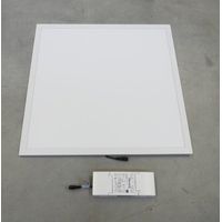 Plafonnier dalle LED 29W blanc pavé 595x595mm 4000K 3560lm alim 230V IP20 Basic Pannello FOSNOVA