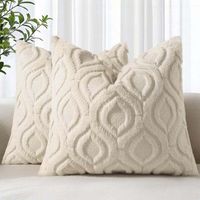 Un lot de 2 taies d'oreiller décoratives d'automne, 45 x 45 cm, taies d'oreiller carrées unisexes en fausse fourrure beige doux, convenant aux canapés, lits et salons.
