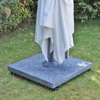 Pied de parasol en granit gris 120 kg avec roulettes – Base mobile avec freins – Idéal pour régions venteuses – Installation facile – Gecko Outdoor
