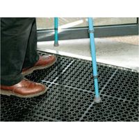 Tapis caillebotis caoutchouc épaisseur 22mm 91x152cm IDS M2601