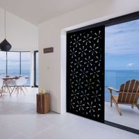 DAISY - Panneau ajouré en PVC - Brise-soleil - Dimension : 98x198 cm - Couleur : noir