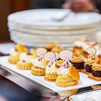 50 décorations pour gâteaux d'anniversaire, en papier, à personnaliser soi-même.