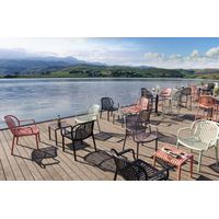 Fauteuil de brasserie empilable d'extérieur en polypropylène Doria