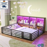 Cama alta infantil 140 x 200 cm - con somier y laterales - Compartimento de almacenaje en el lateral de la cama - Luces LED con mando a distancia - Madera con certificación PEFC - Estilo sencillo - Co