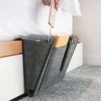 Nachttisch-Aufbewahrungstasche, Betttasche aus Filz, Bett-Organizer, Betttaschen-Aufbewahrungstasche für Telefonfernbedienung, Zeitschriften, Brillen, Bücher, Blöcke (Dunkelgrau)