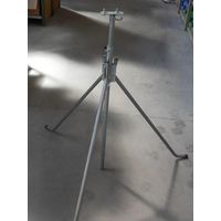 Mat téléscopique trépied pour Goliath et projecteur halogène hauteur 1800-2600mm MATILEC