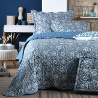 Ensemble réversible boutis fleuri bleu 240x220 cm – 2 taies 65x65 cm – 100% polyester 290g/m² – Lavable en machine à 40°C – Stof