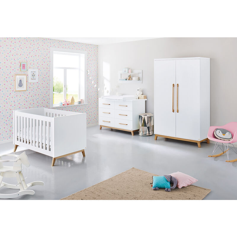 Pinolino - Chambre de bébé 'Riva' extra large3 pièces : lit de bébé évolutif, commode à langer extra large et armoire à 2 portes - blanc