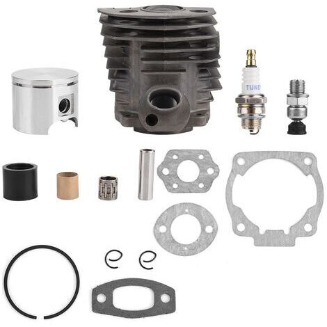 Pistone da 46 mm con kit guarnizioni. Compatibile con motori Husqvarna 50, 51 e 55. Materiale resistente per prestazioni ottimali.