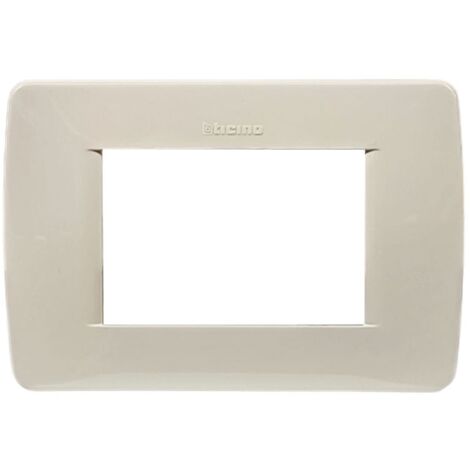 Placa Bticino Luna 3 módulos gris claro C4803GC