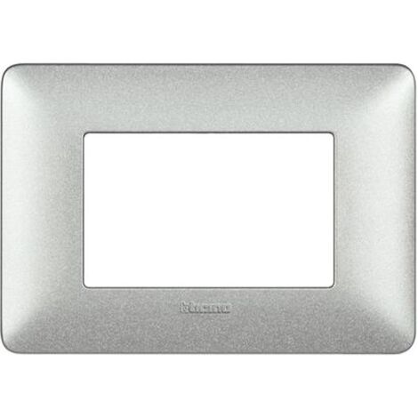 Placa Bticino Matix 3 módulos de cal blanca AM4803TBC