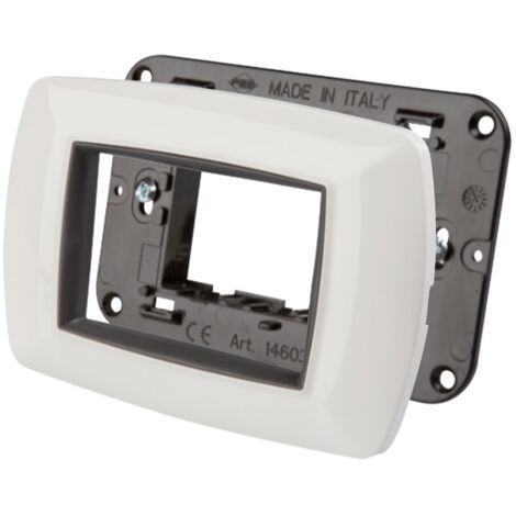 Placca 3 moduli in tecnopolimero con supporto