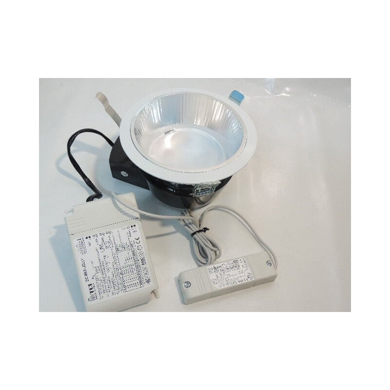 Plafonnier encastré led 33W ø 165mm blanc 3000K 2200lmdriver dimmable Dali 230V IP44 insaver 150 Sylvania 3097136