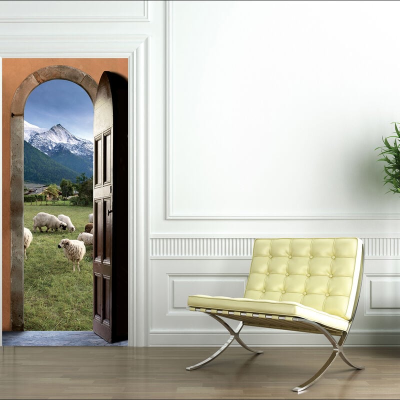 Sticker mural décoratif 83 cm x 204 cm - Décoration porte avec vue sur alpages, moutons et montagnes - Magnifique déco pour porte
