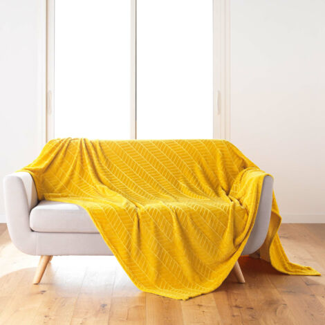 Plaid 180 x 220 cm en flanelle relief uni – Modèle ARYA – Coloris Jaune