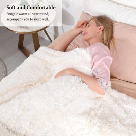 Plaid in pile 80x120 cm – Pelliccia sintetica 4 cm – 100% poliestere – Lavabile in lavatrice – Bianco crema