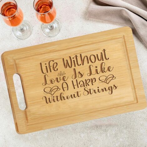 Planche à découper phrase gravée – Cadeau amoureux en bambou