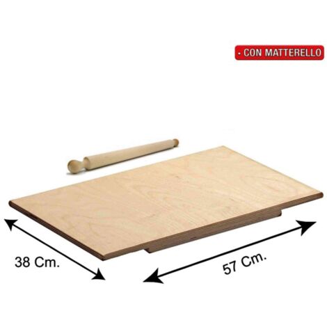 Planche à pâtisserie avec rouleau à pâtisserie