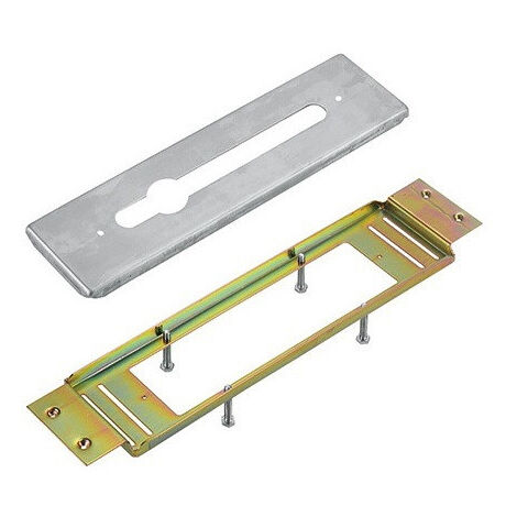 Plaque de montage 456x150 3 trou s