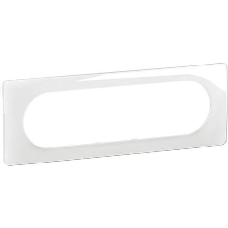 Plaque Legrand 6 à 8 modules CP0011 – Finition blanc émaillé – Dimensions 232x82mm – Protection IP20 – Résistance IK04
