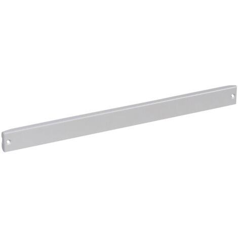 plastron plein - a vis - hauteur 50 mm - largeur 600 mm - legrand 020940