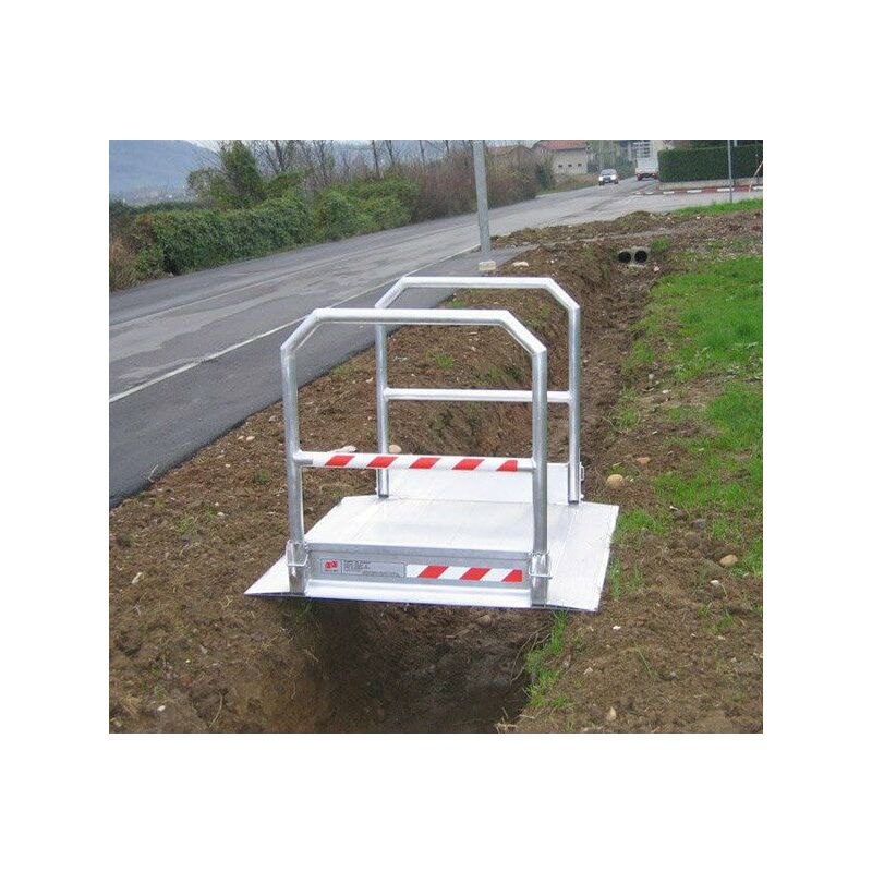 Matisère - Plateforme - Passerelle: Largeur int. 1.00m - Longueur 1.26m - charge max 3000kg pour empattement 1000mm - Prix Unitaire - MP12/10U
