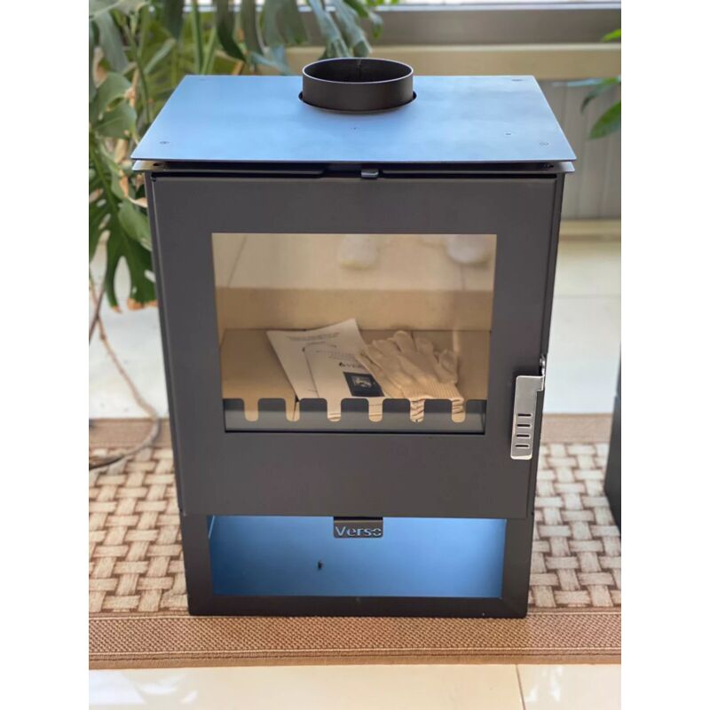 Verso - Poêle à bois Rheia - Puissance 5 kW, Chauffage Efficace et Design Élégant pour Votre Maison