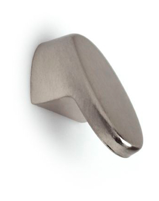 

Pomo Mueble | Estilo Contemporáneo | Fabricado en Zamak | Acabado en Níquel Satinado | Medidas 31*16*20 mm | Sistema de Fijación Atornillado |